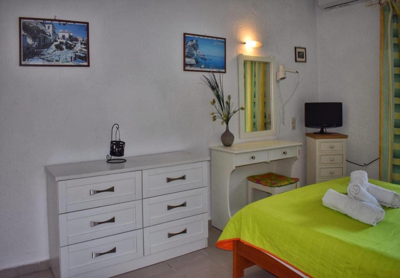 Pegasus Apartments Stafylos Ngoại thất bức ảnh