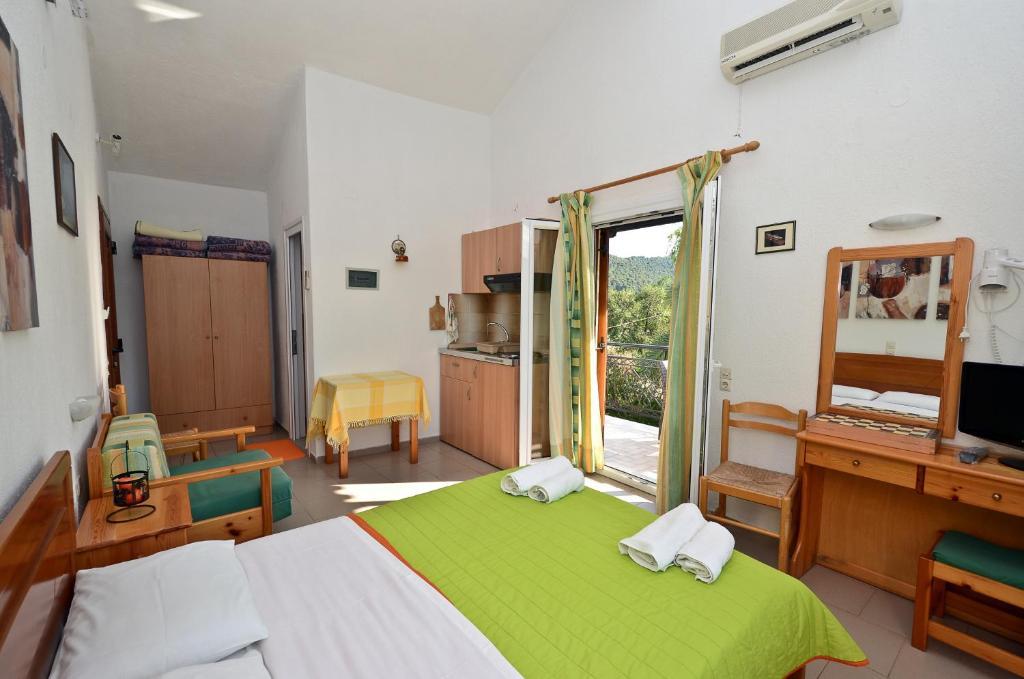 Pegasus Apartments Stafylos Ngoại thất bức ảnh